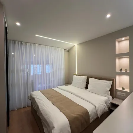 New In شقة تيرانا